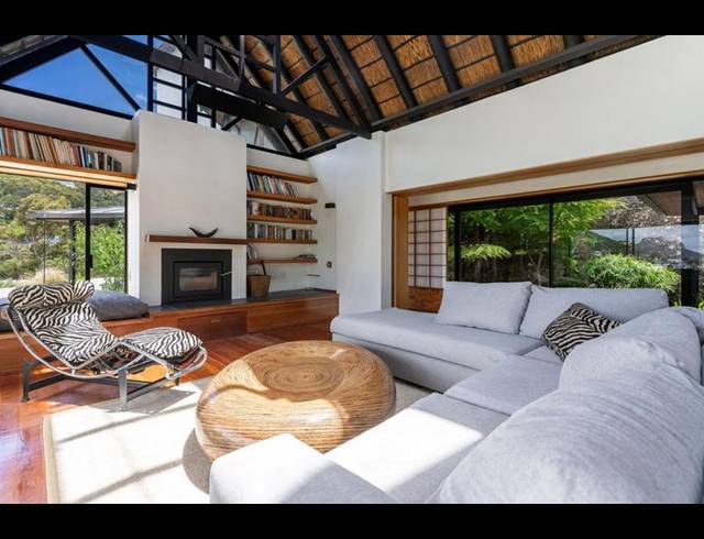 6 BEDROOM HOUSE FOR SALE IN VICTORSKLOOF